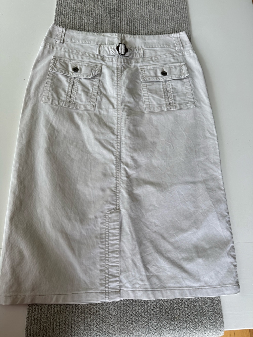 Vintage Y2K Maurices Light Khaki Cotton Buckle Back Utility Midi Skirt Size 7/8